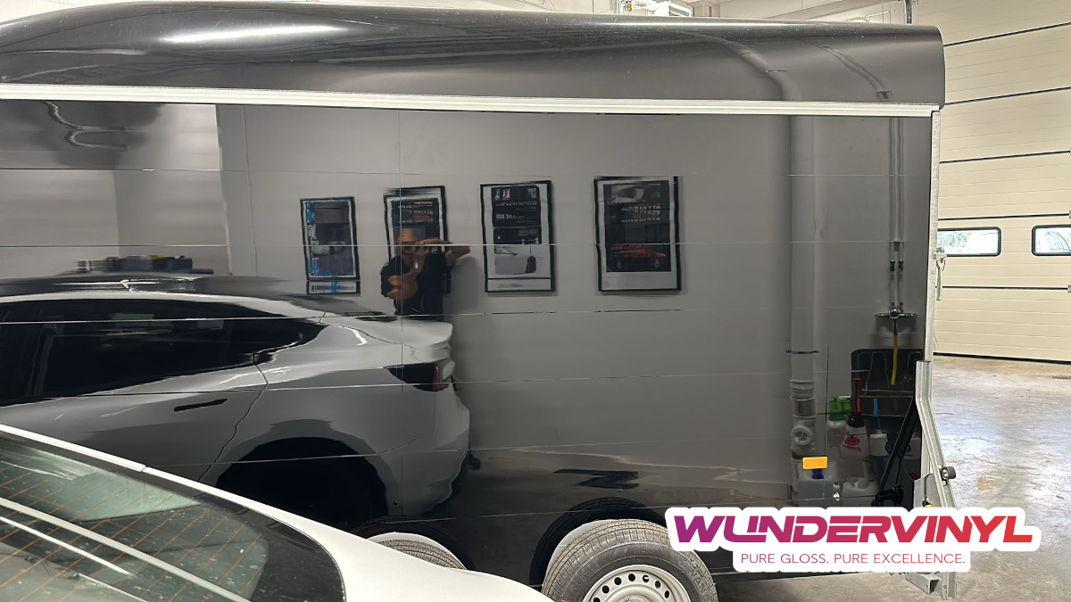 WunderVinyl SG+ Piano Black autotarra