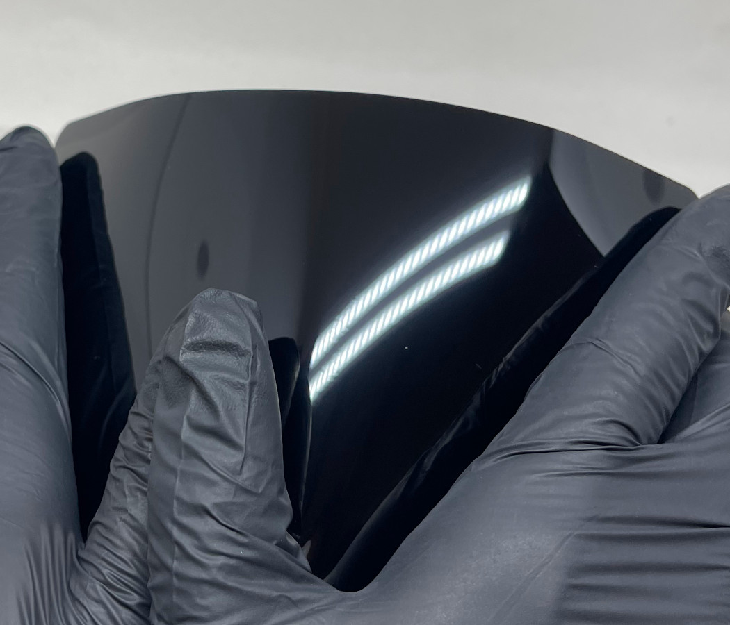 WunderVinyl Super Gloss+ Piano Black car wrap