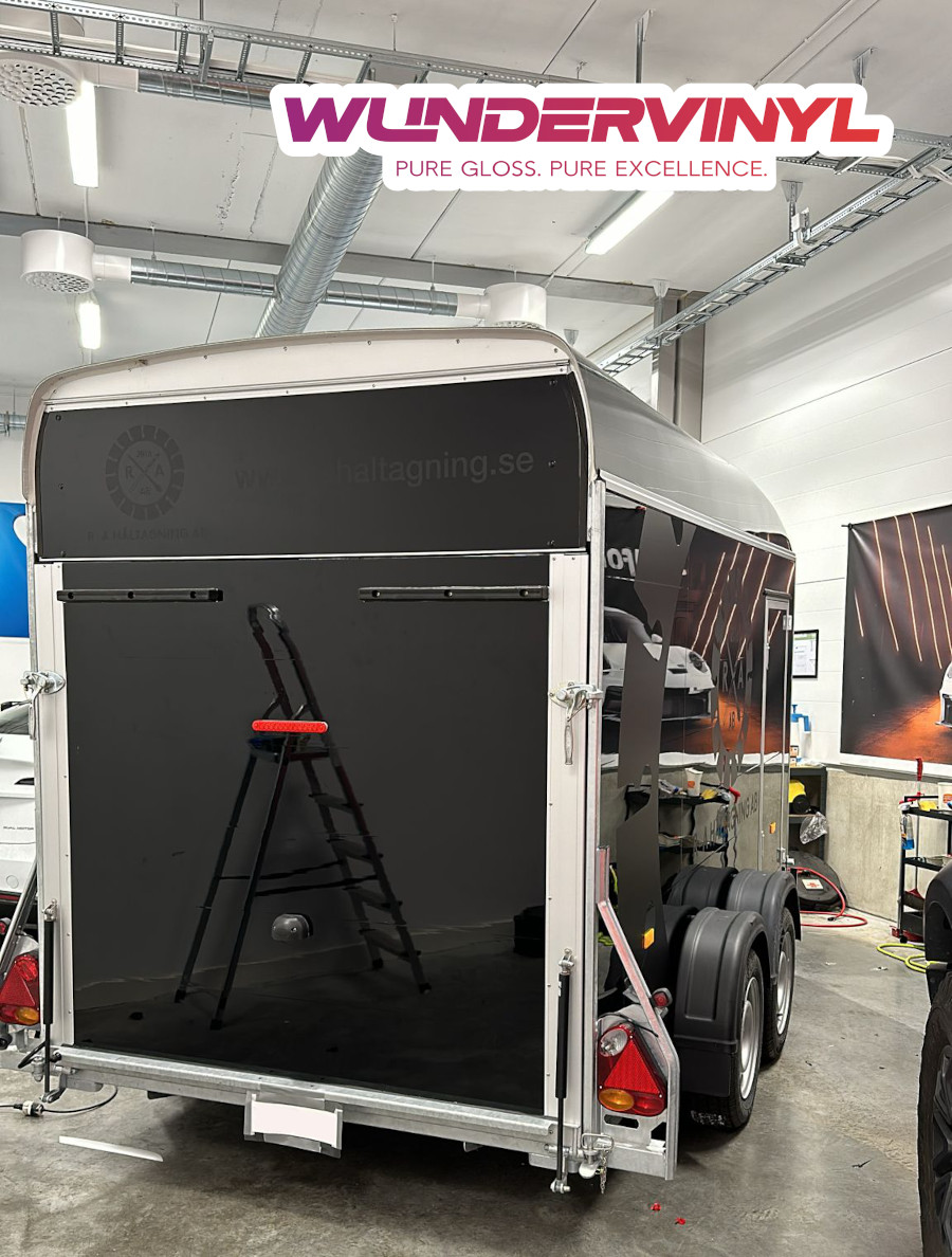 WunderVinyl SG+ Piano Black autoteippi