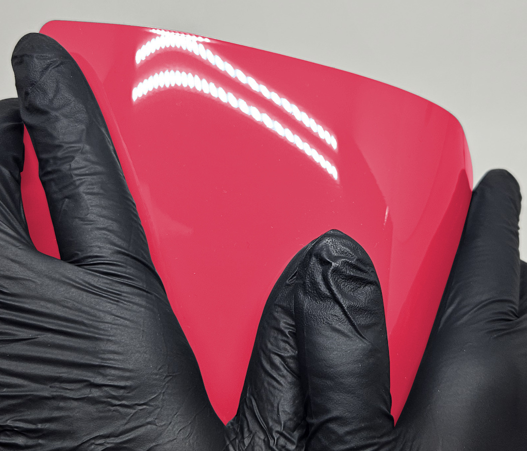 WunderVinyl SG+ Bright Red wrapping film