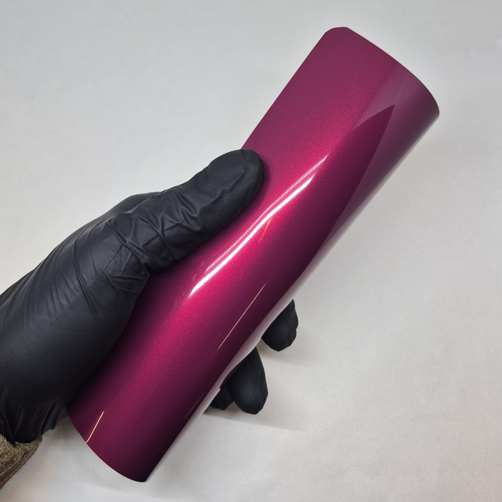 WunderVinyl Super Gloss+ Metallic Cold Red wrapping film