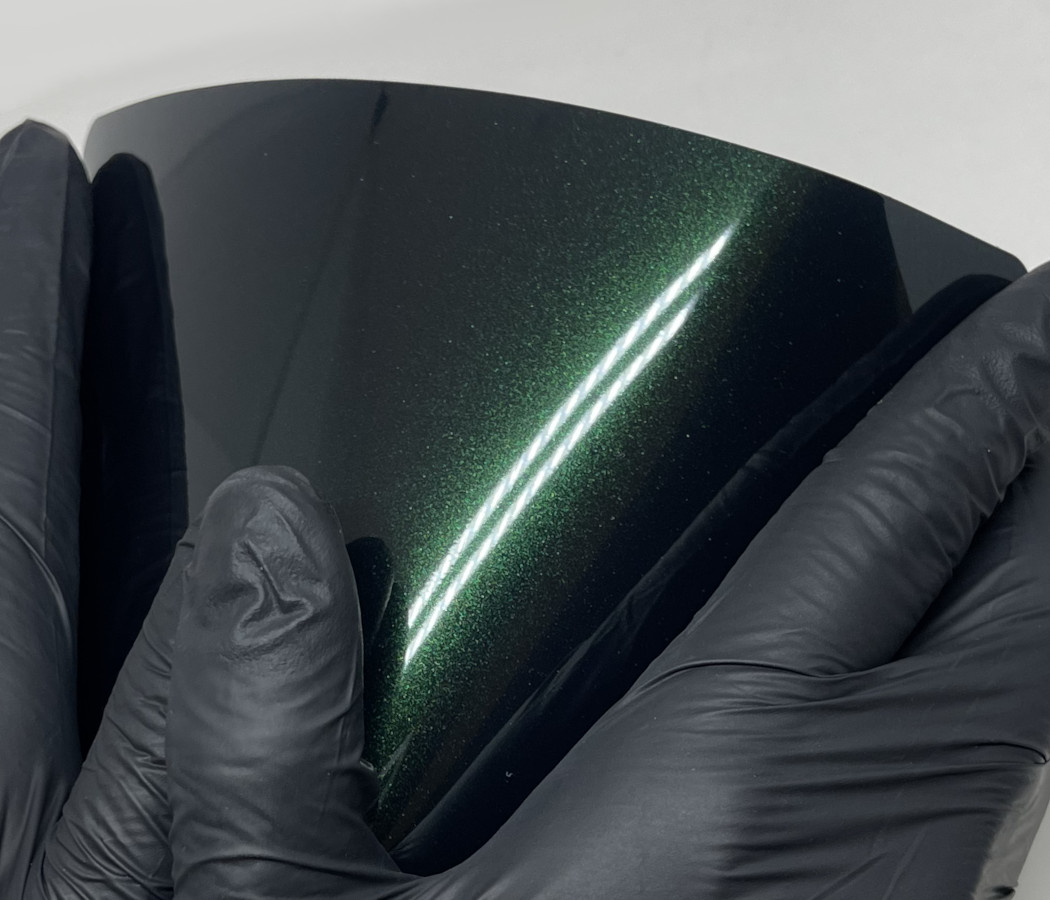 WunderVinyl SG+ Metallic Dark Emerald Green wrapping film