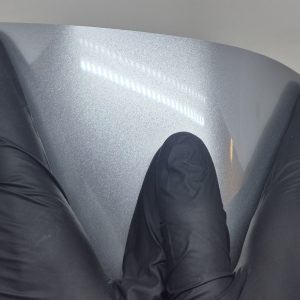 WunderVinyl Super Gloss+ Metallic GT Silver LT bilfolie